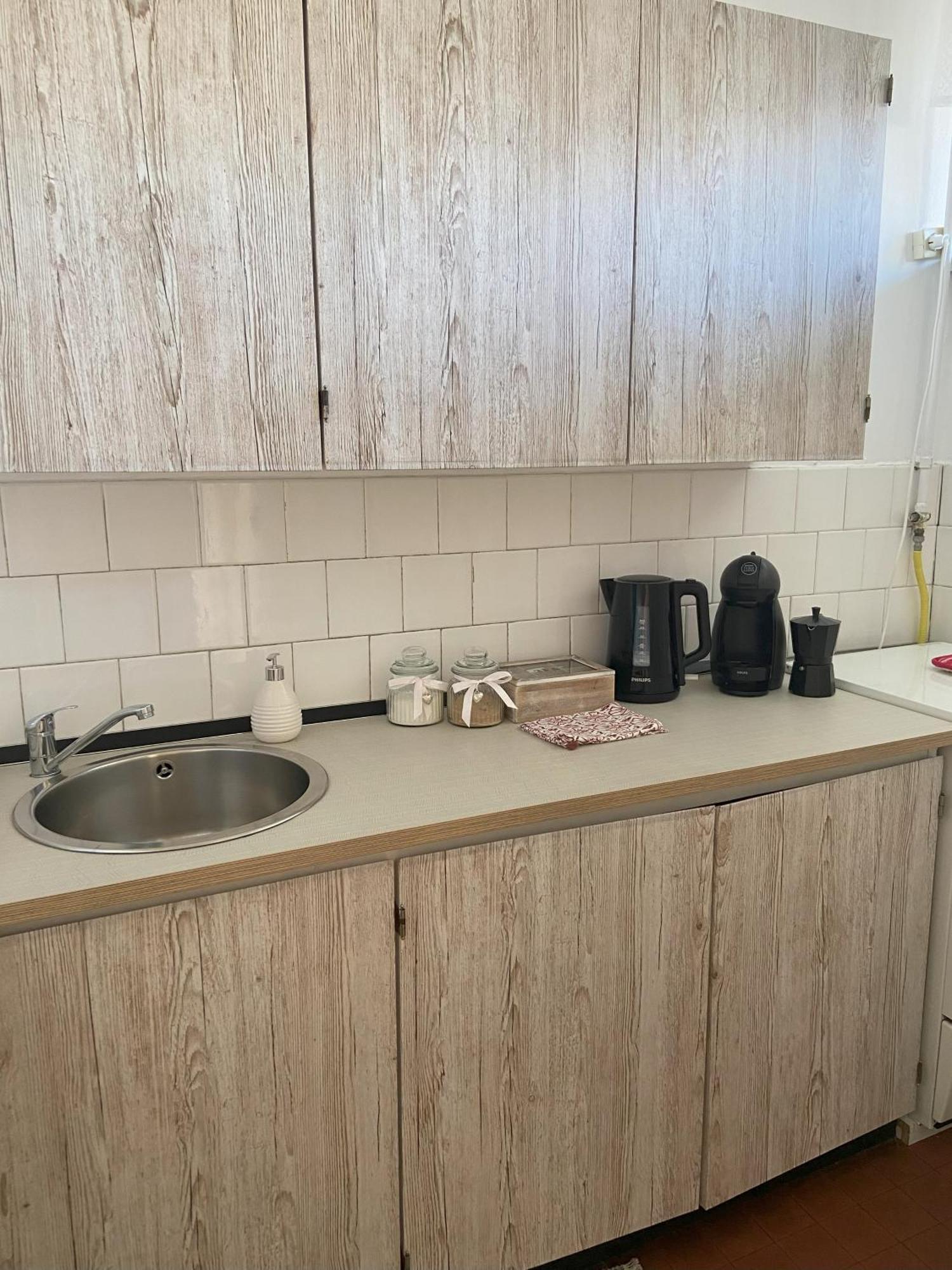 Appartement Nosztalgia Apartman à Veszprém Extérieur photo